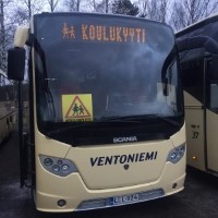 Kuvassa Ventoniemen bussi
