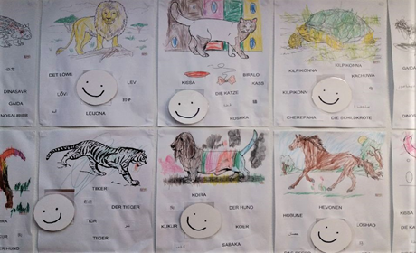 Kuva lasten nimeämistä eläimistä eri kielillä