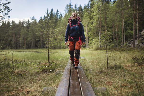 Kävelyä pitkospuilla