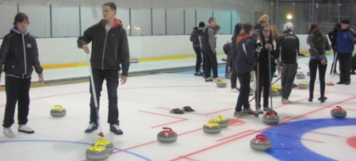Kuva curlingista