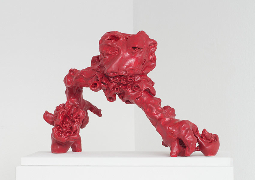 Kuvassa Veronika Witten teos Ghost Bodies, Red