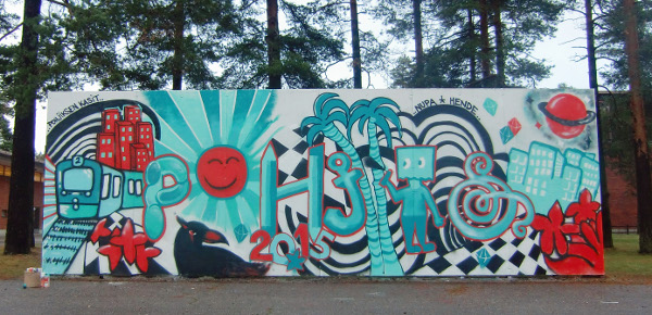 Kuvassa grafiti seinä Pohjoispuiston koululla