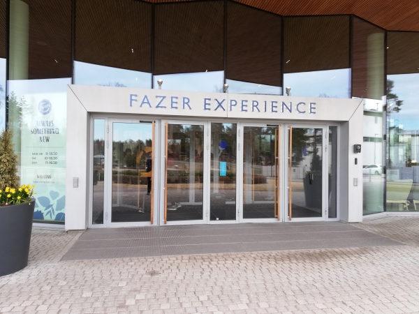 Fazerilan sisäänkäynti
