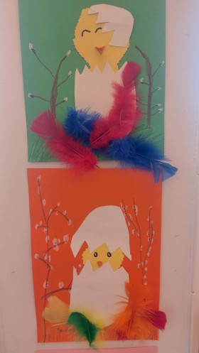 pääsiäistipu kollaaseja