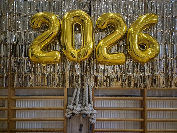 ilmapallokoristelut 2026 juhlasalissa