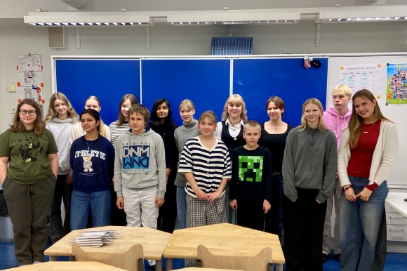 ryhmäkuva vierailulta