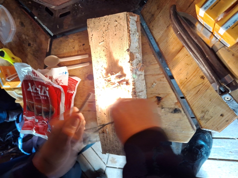 tulen tekoa tuluksilla