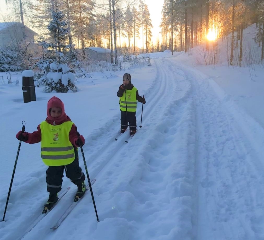 Aamutuulen päiväkoti retkellä