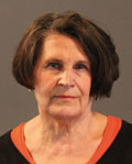 Kuvassa valtuutettu Riitta Puupponen