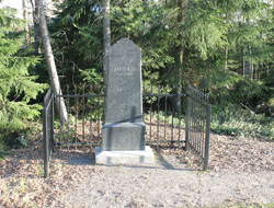 Kuvassa muistomerkki