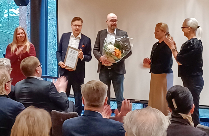 Energiatehokkuuspalkinto luovutettiin Keskon työntekijöille.